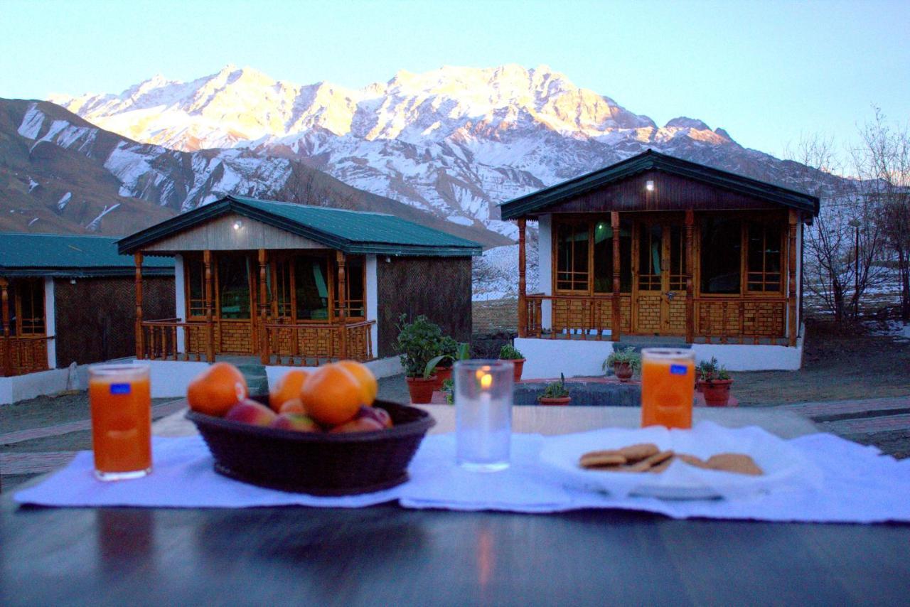 Rangyul Resort Kargil Exterior foto